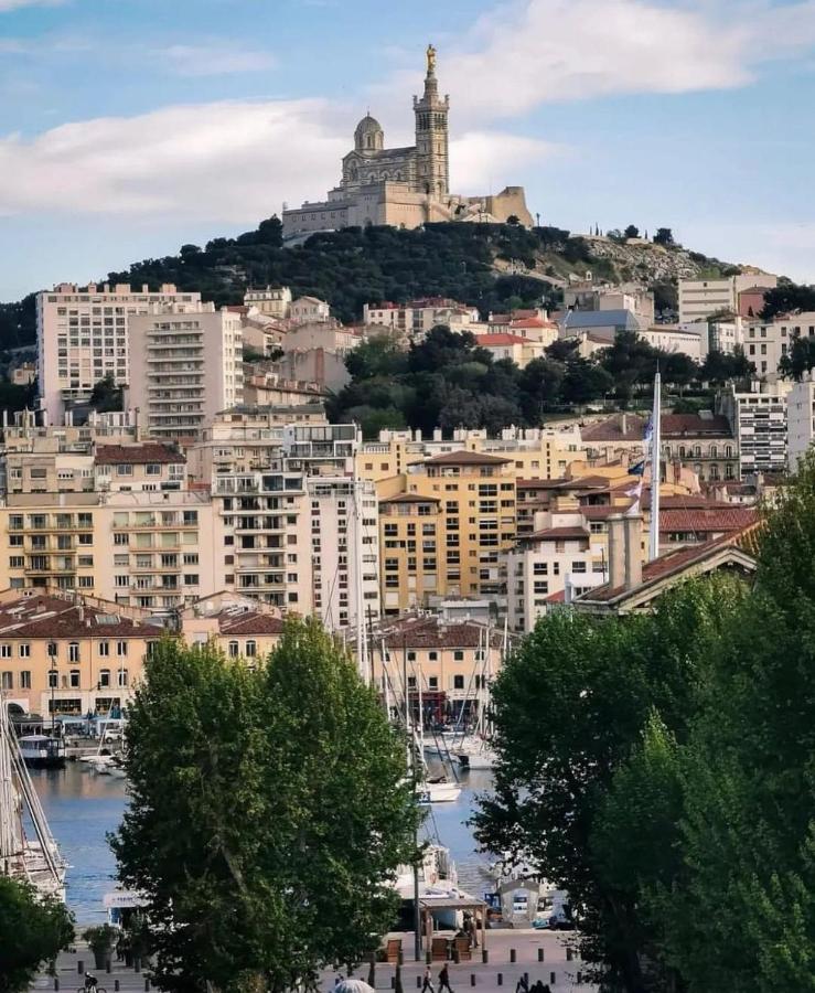 Massilia Calling Appartement Marseille Proche Metro Climatise Bien Decore Luaran gambar